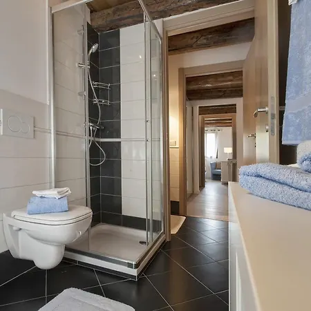 Residenza Tiziano 아파트