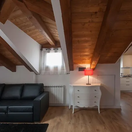 Residenza Tiziano Apartamento *